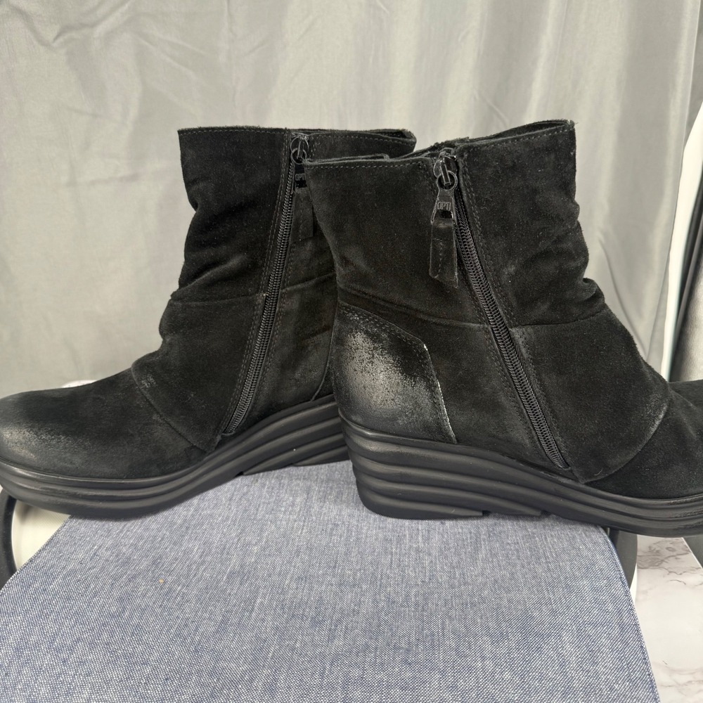 Miz Mooz Zola Ankle Boots 9.5/ 40 EU Black Leather Suede Wedge Platform Zipper - Picture 7 of 10